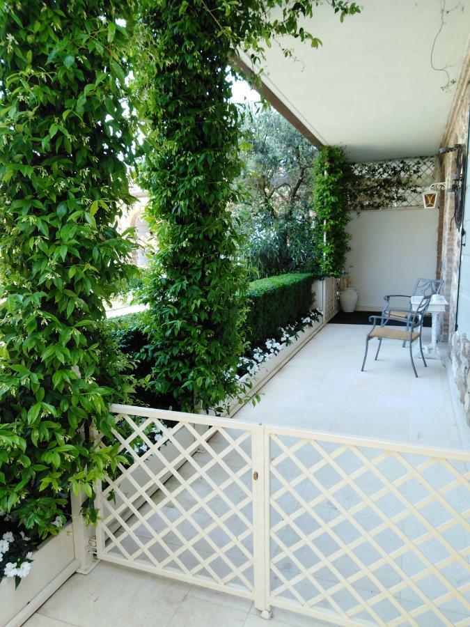 Hotel Relais La Speranzina Sirmione Exterior foto